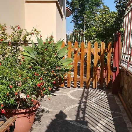 Villa Pollio Мета Экстерьер фото