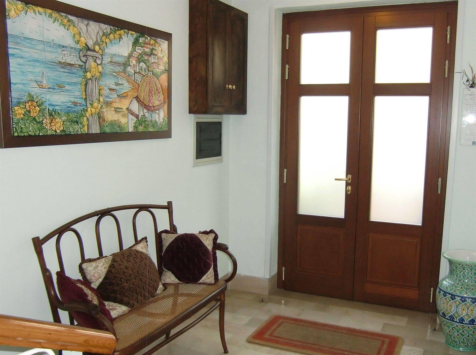 Villa Pollio Мета Экстерьер фото